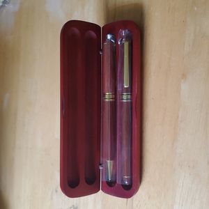 Pen gift box set, unused, office, home, gift, doctor, lawyer, architect, student